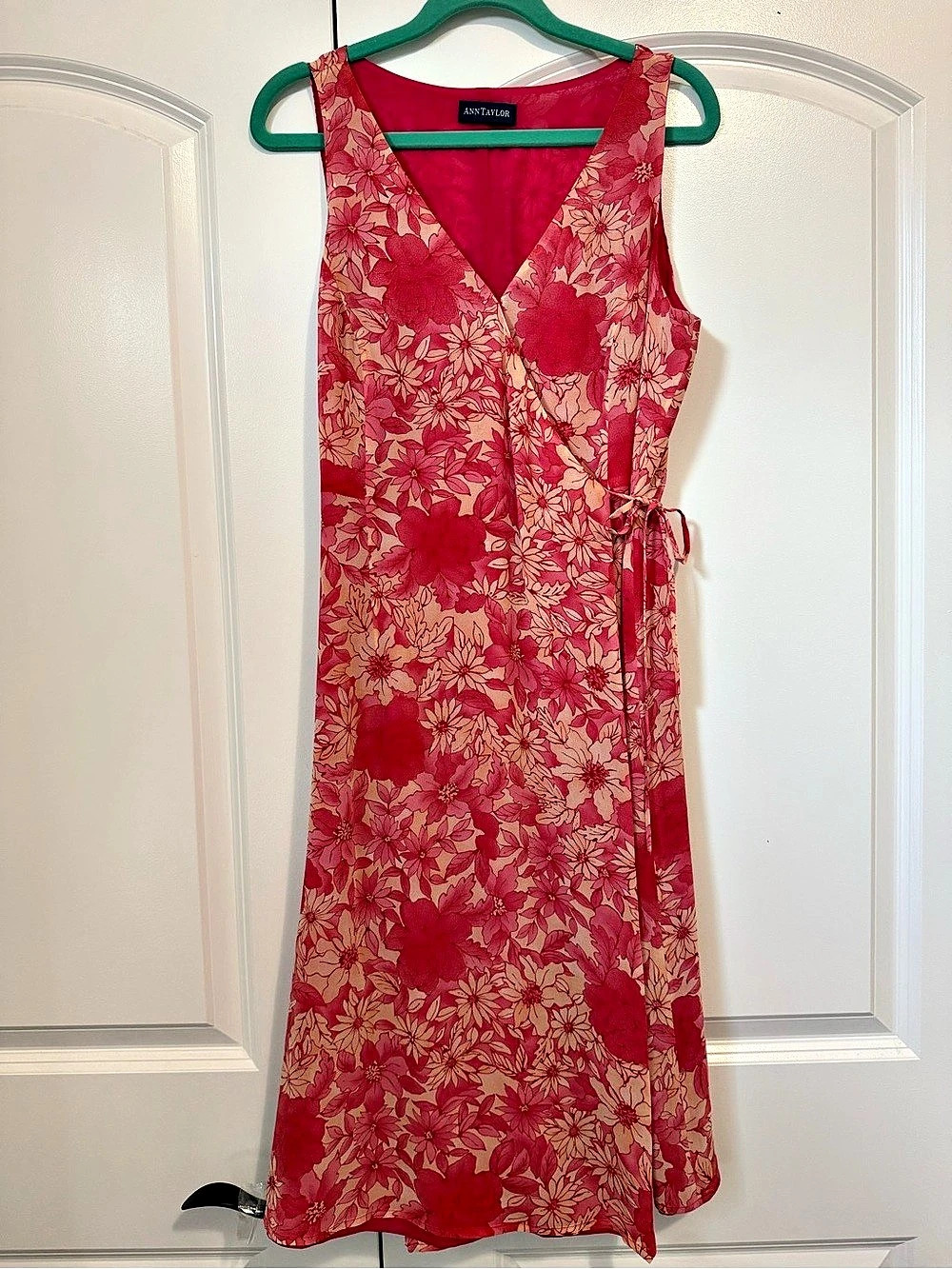 Ann Taylor Floral Midi Wrap Dress in Pink & Red Like New
